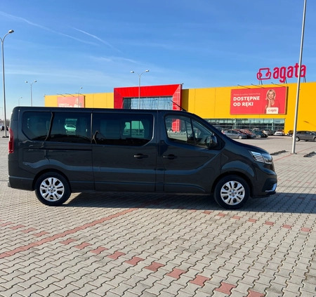 Renault Trafic cena 300120 przebieg: 70, rok produkcji 2023 z Reda małe 137